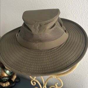 Tilley Endurables The Airflo Hat Vented l/xl